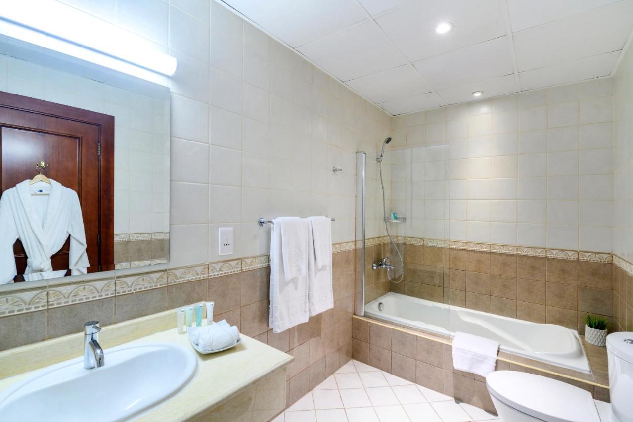 Sedra Arjaan By Rotana Apart otel Doha Dış mekan fotoğraf